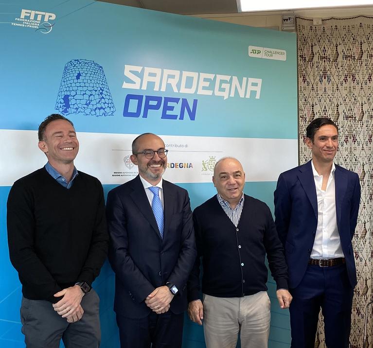 Filippo Volandri, Paolo Truzzu, Giovanni Chessa e Martin Vassallo Arguello alla conferenza stampa di presentazione del Sardegna Open (Foto Alessandro Peralta)